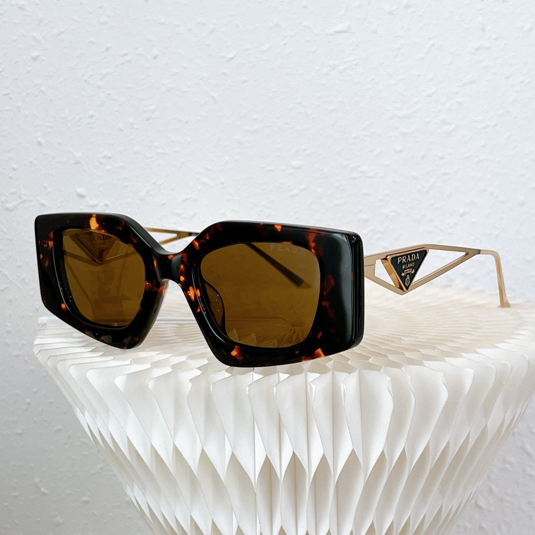 Pra*a Sunglasses