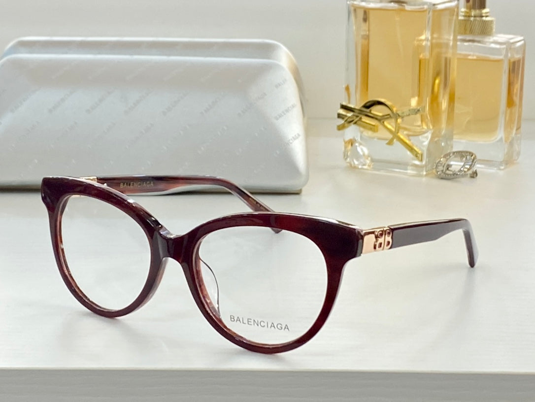 Ba1en*iaga Glasses