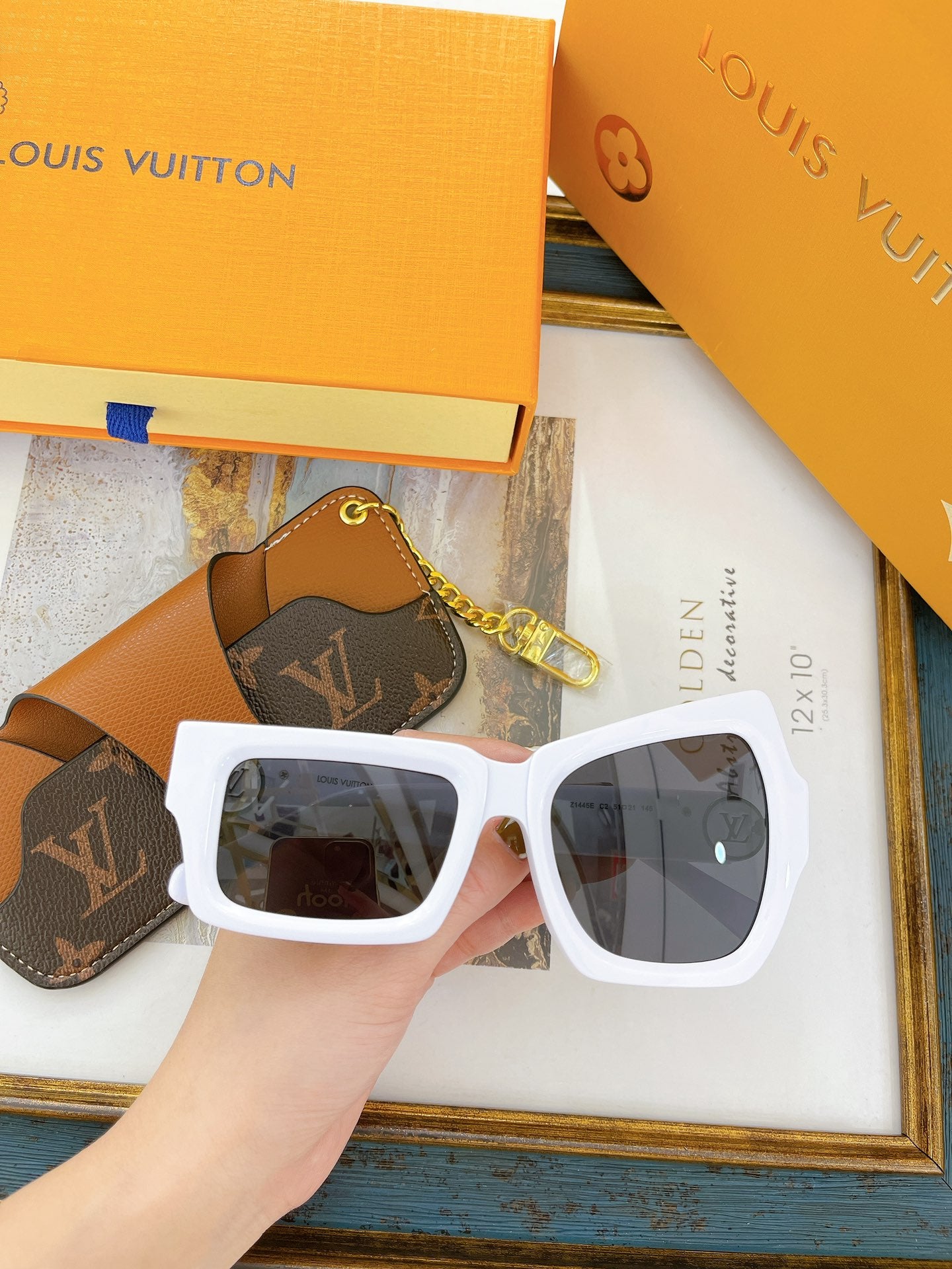 L0vis Vvtt0n Sunglasses