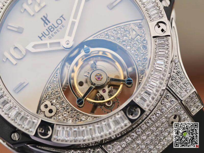 Replica Hublot Classic Fusion 45mm Tourbillon With D1am0nd Gray Dial 1:1 Best Edition on Black Rubber Strap Swiss Tourbillon