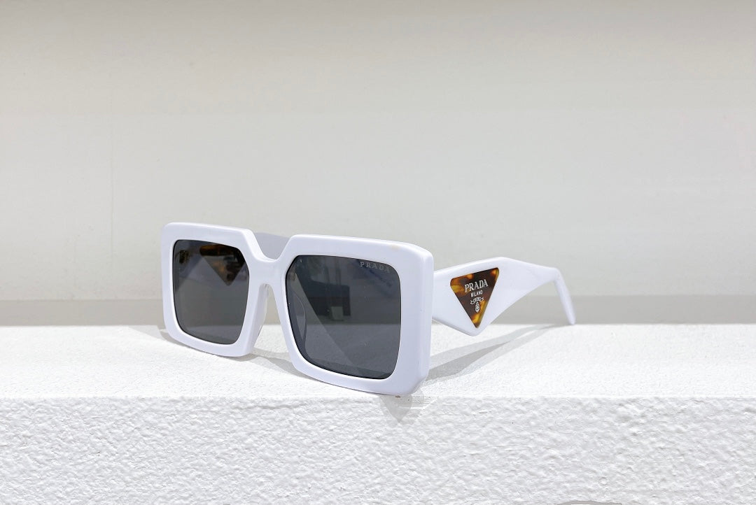 Pra*a Sunglasses