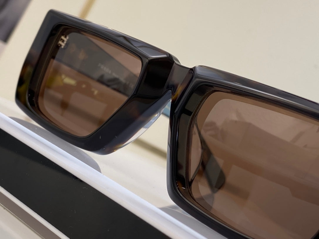 Pra*a Sunglasses