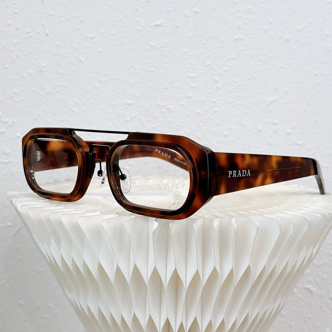 Pra*a Glasses