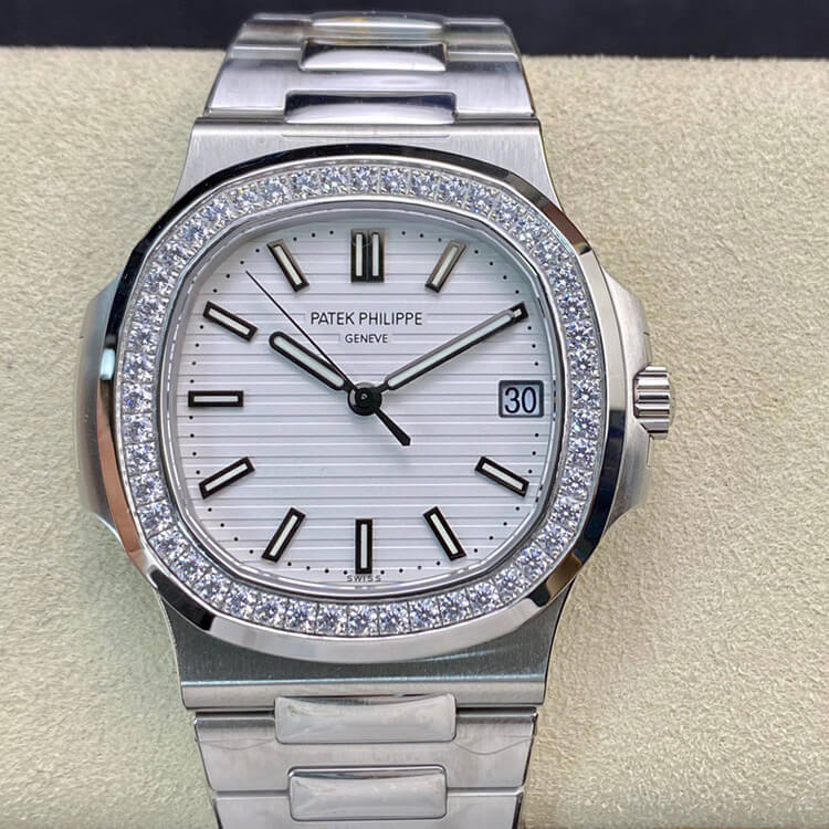 Replica Pat*k Phi1i*pe Nautilus 5713/1G-010 1:1 Best Edition PPF Factory V4 White Dial Swiss ETA324