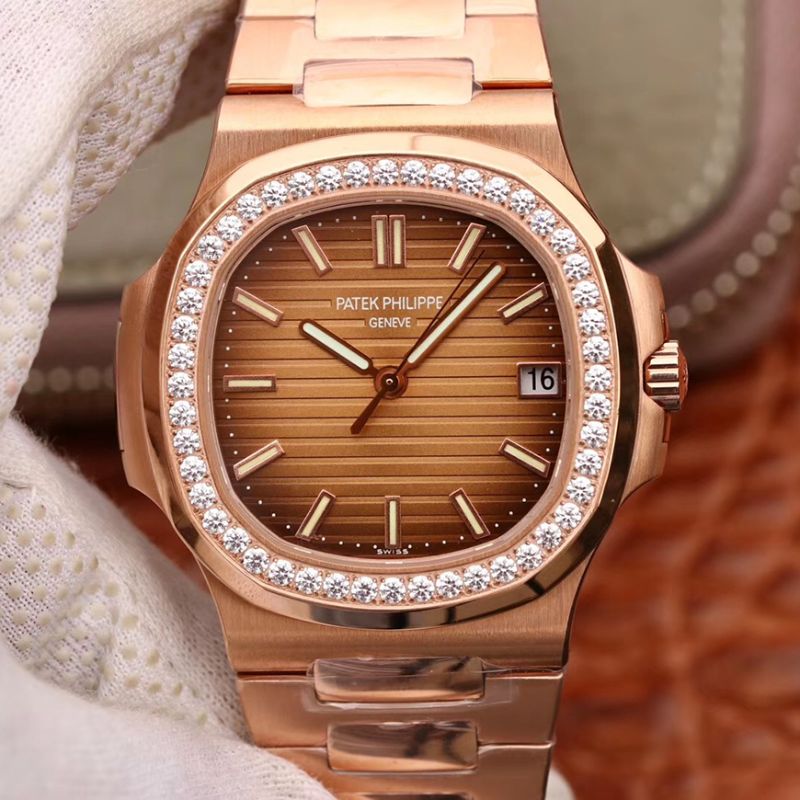 Replica Pat*k Phi1i*pe Nautilus 5711 PF factory V2 Men Watches 1:1 Best Edition Swiss ETA324 Rose gold dial
