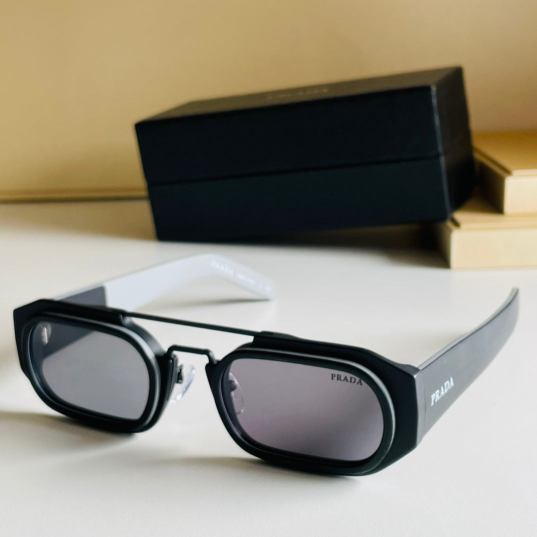 Pra*a Glasses