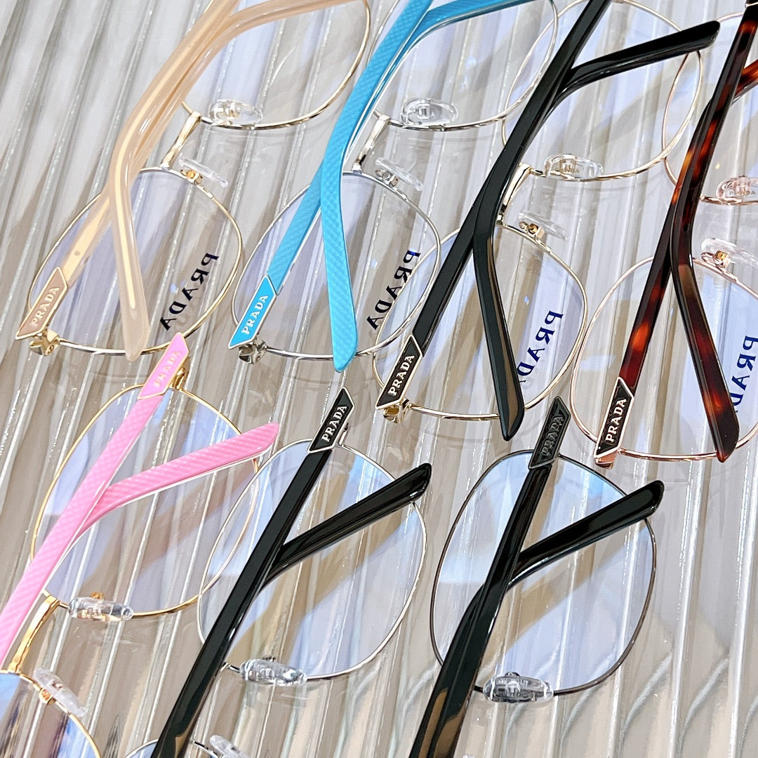 Pra*a Glasses