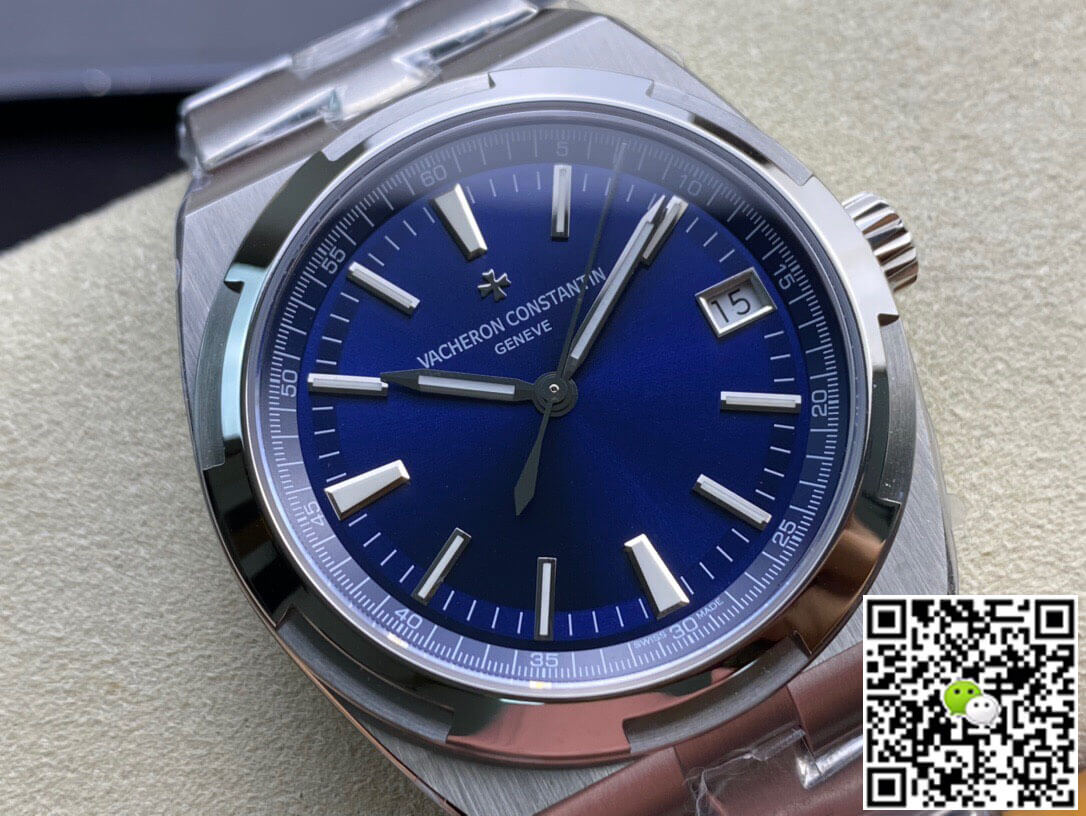 Replica Vacheron C0nstan1n Overseas 4500V/110A-B128 1:1 Best Edition 8F Factory Blue Dial