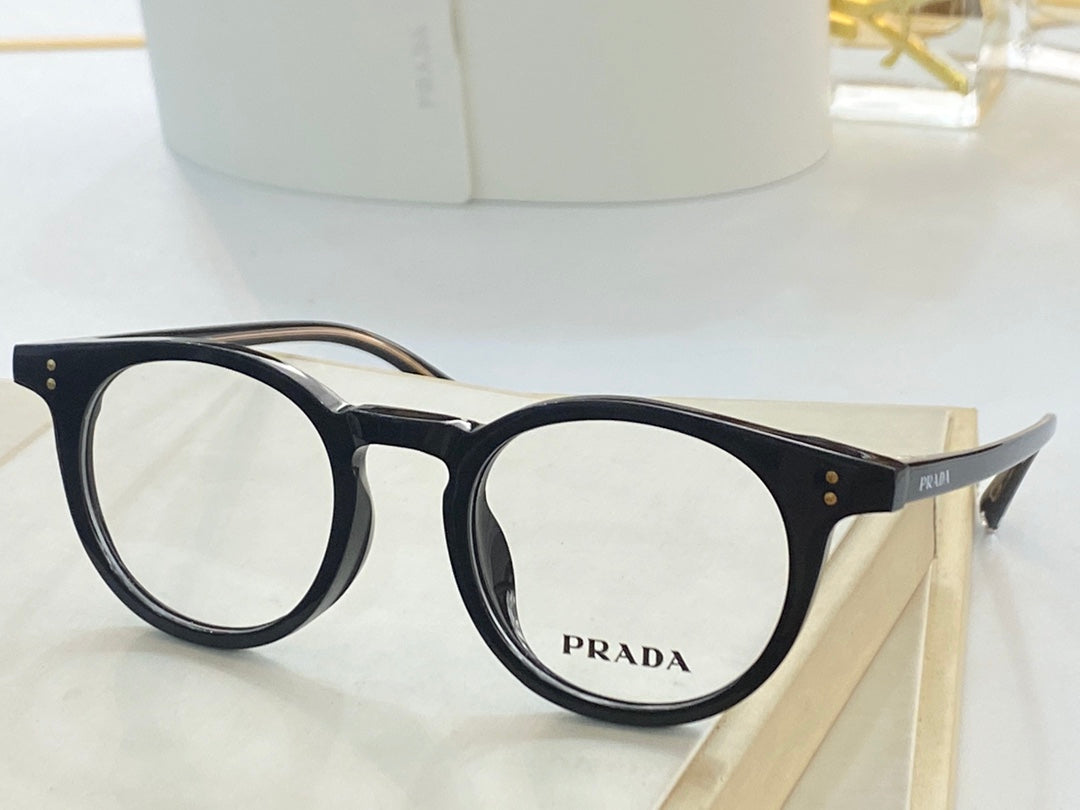 Pra*a Glasses