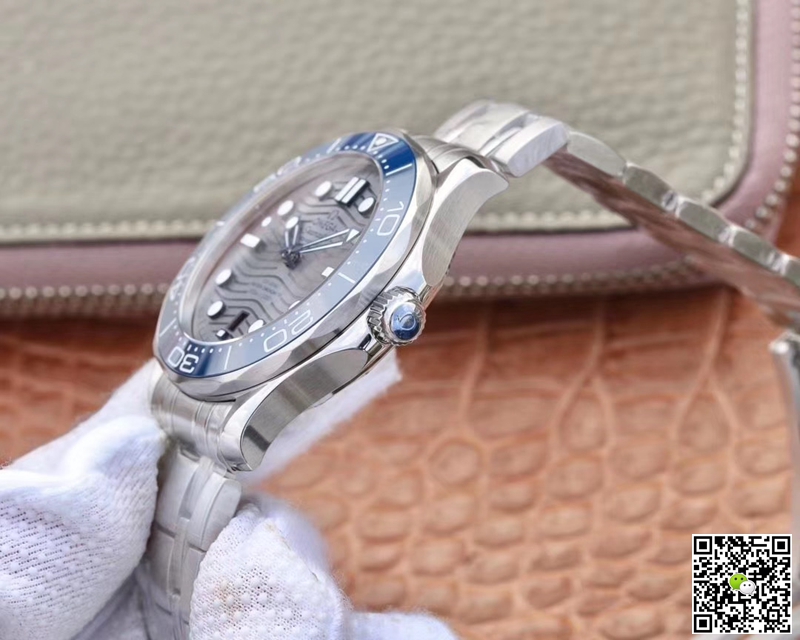 Replica 0me*ga Seamaster 210.30.42.20.06.001 1:1 Best Edition VS Factory Gray Dial Swiss ETA8800