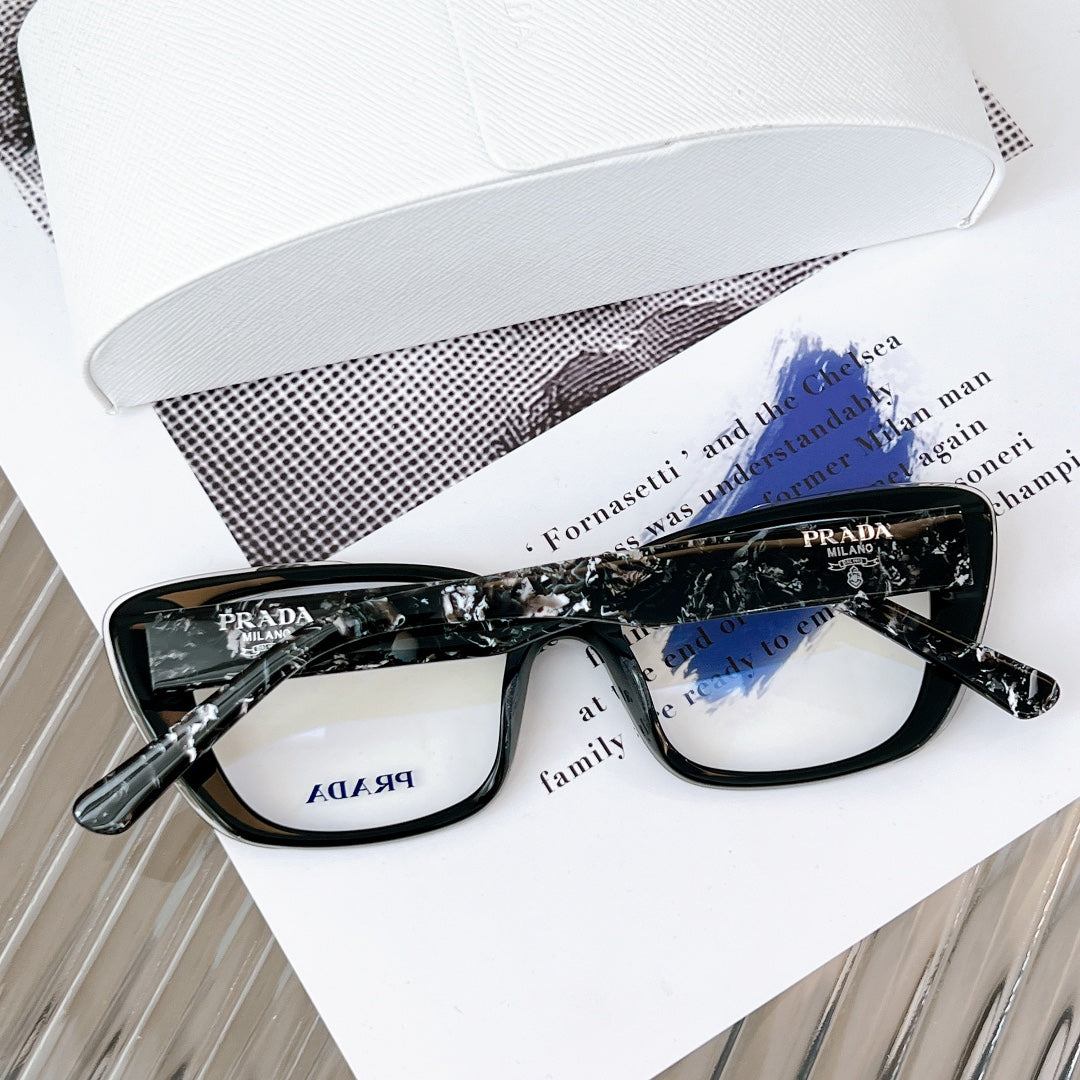 Pra*a Glasses