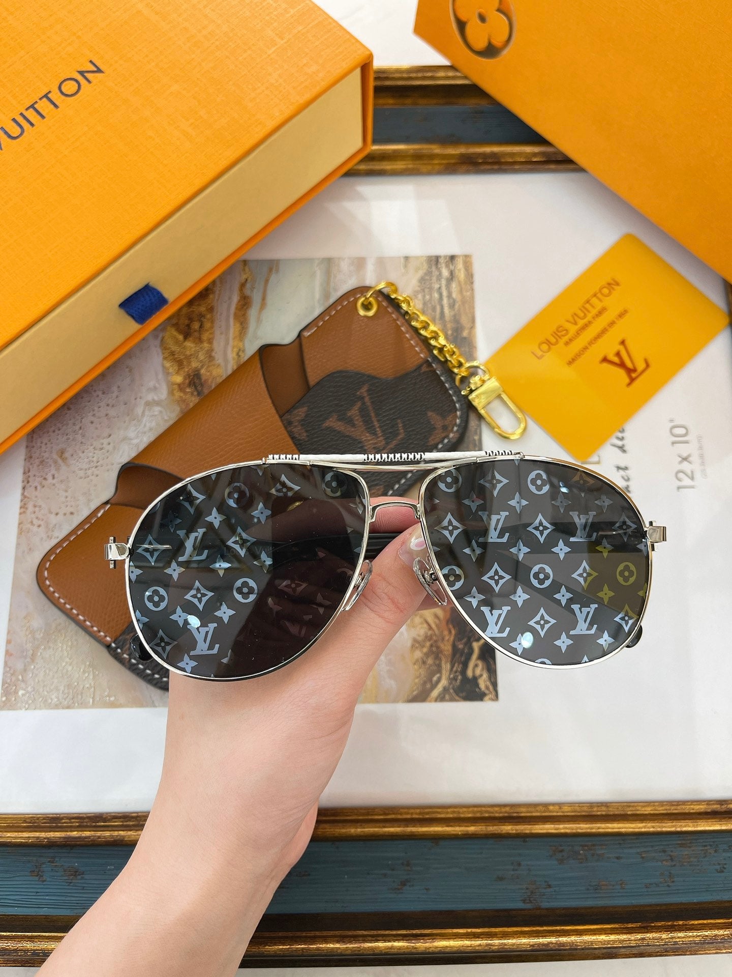 L0vis Vvtt0n Sunglasses
