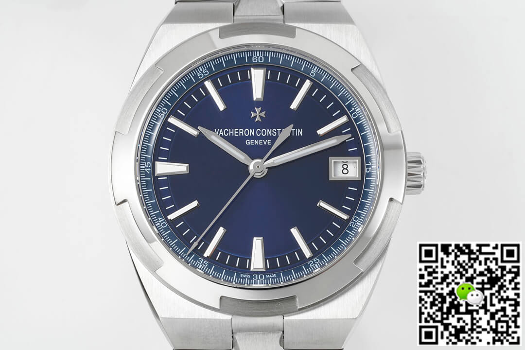 Replica Vacheron C0nstan1n Overseas 4500V/110A-B128 1:1 Best Edition ZF Factory Blue Dial