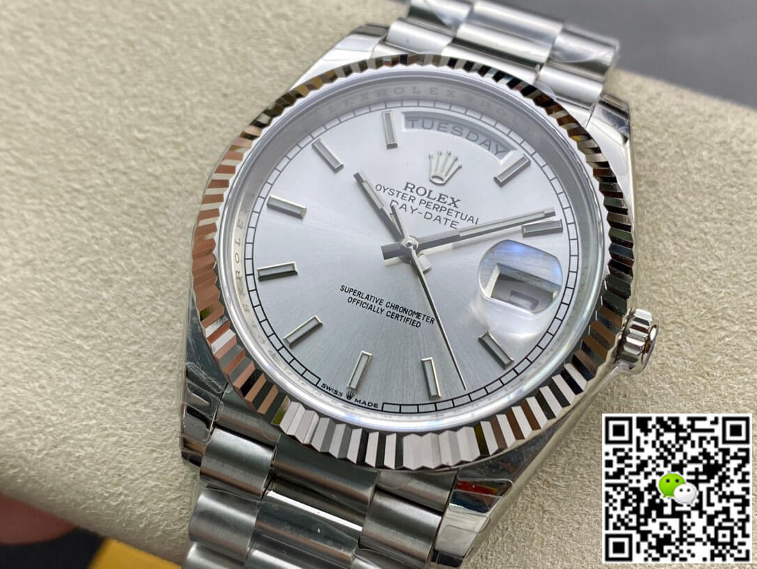 Replica R01ex Day Date 40MM 1:1 Best Edition EW Factory Silver Dial