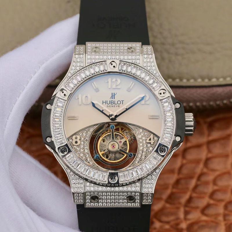 Replica Hublot Classic Fusion 45mm Tourbillon With D1am0nd Gray Dial 1:1 Best Edition on Black Rubber Strap Swiss Tourbillon