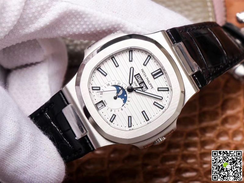 Replica Pat*k Phi1i*pe Nautilus 5726/1A-010 1:1 Best Edition PF Factory Black Strap Swiss ETA324