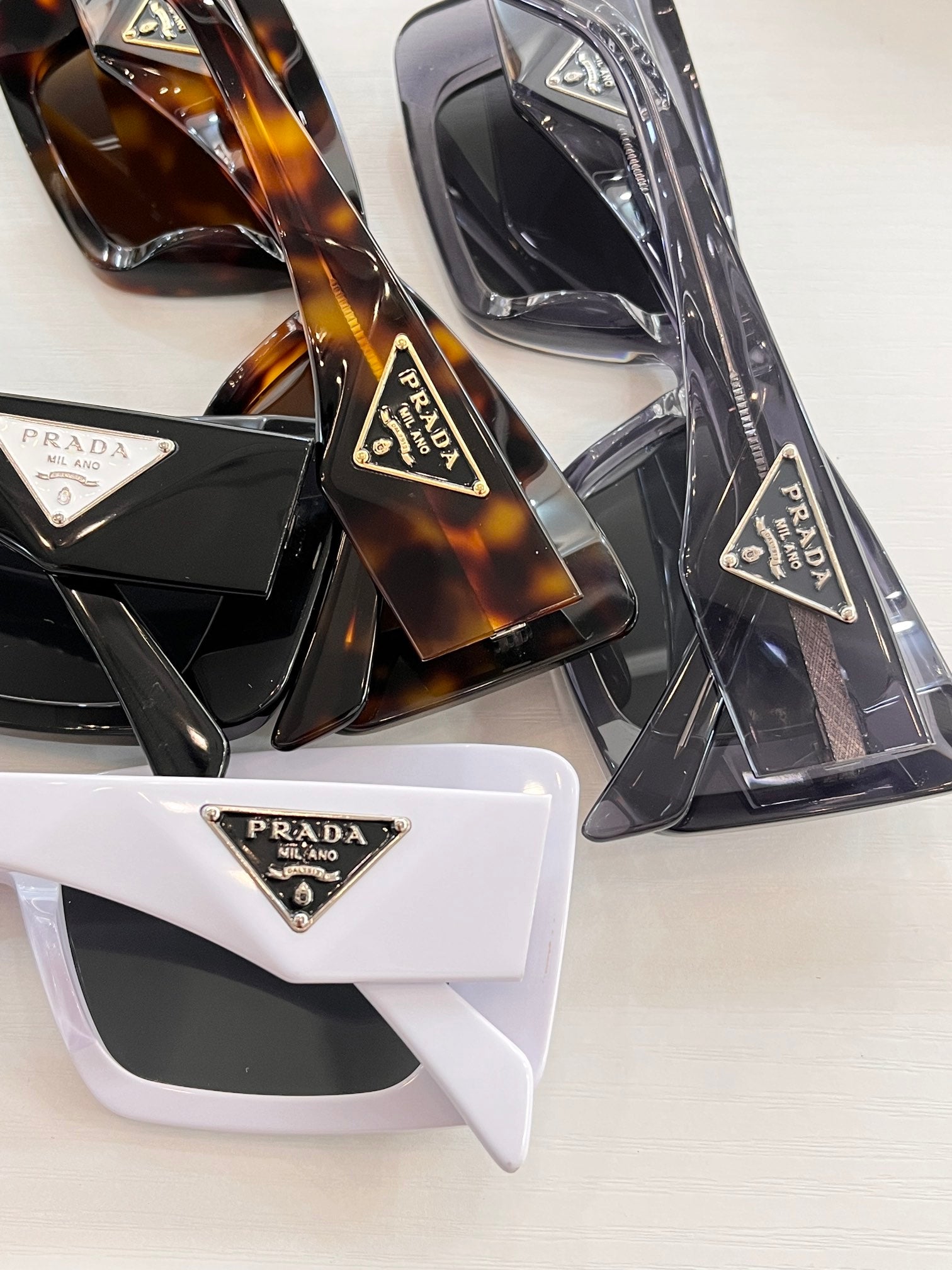 Pra*a Sunglasses