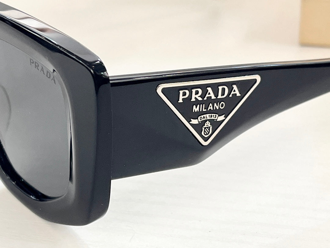 Pra*a Sunglasses