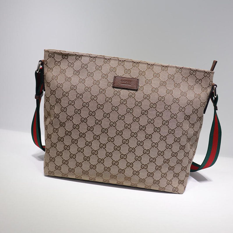 Gvc*1 Crossbody Dupe 19GM0059
