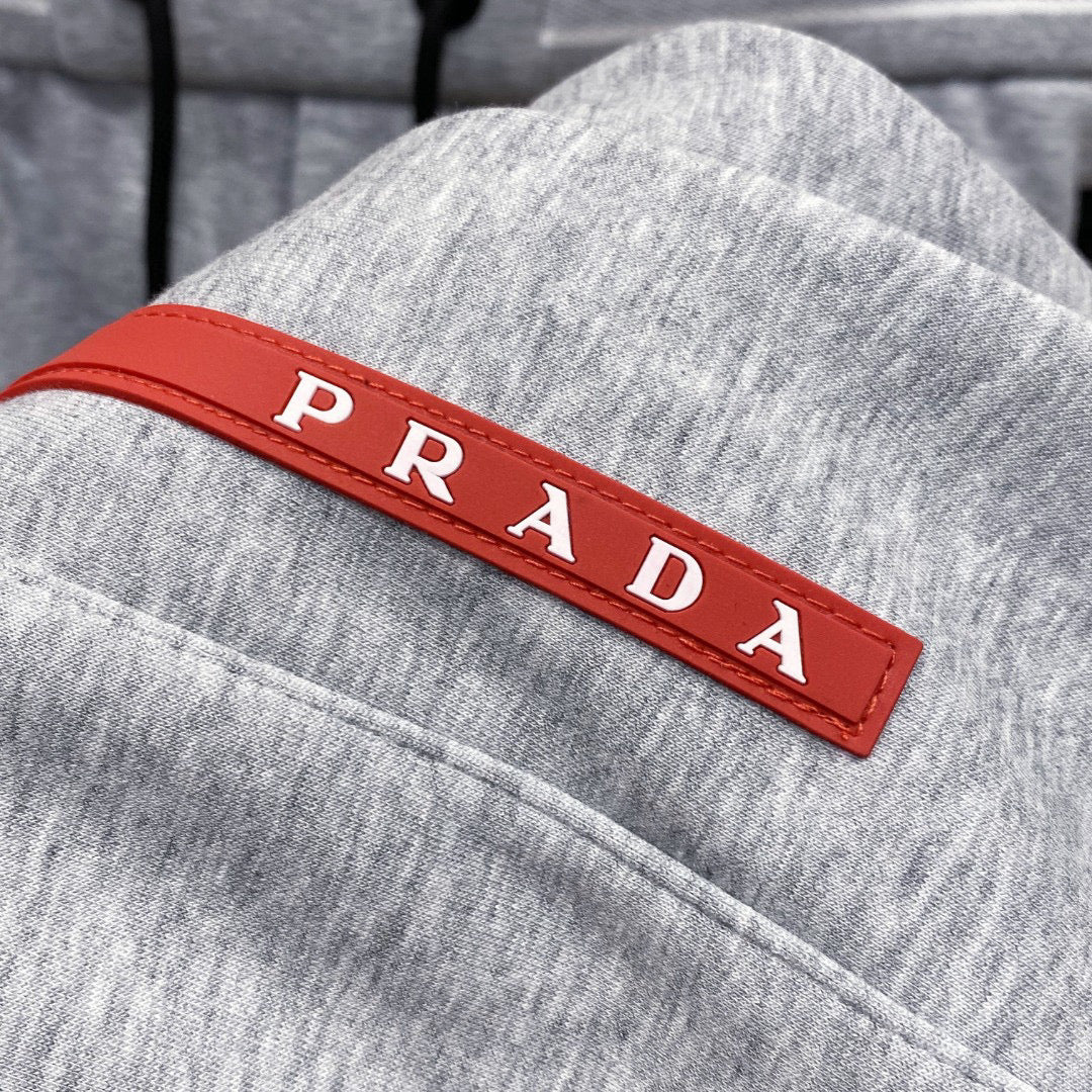 Pra*a Sweatpants