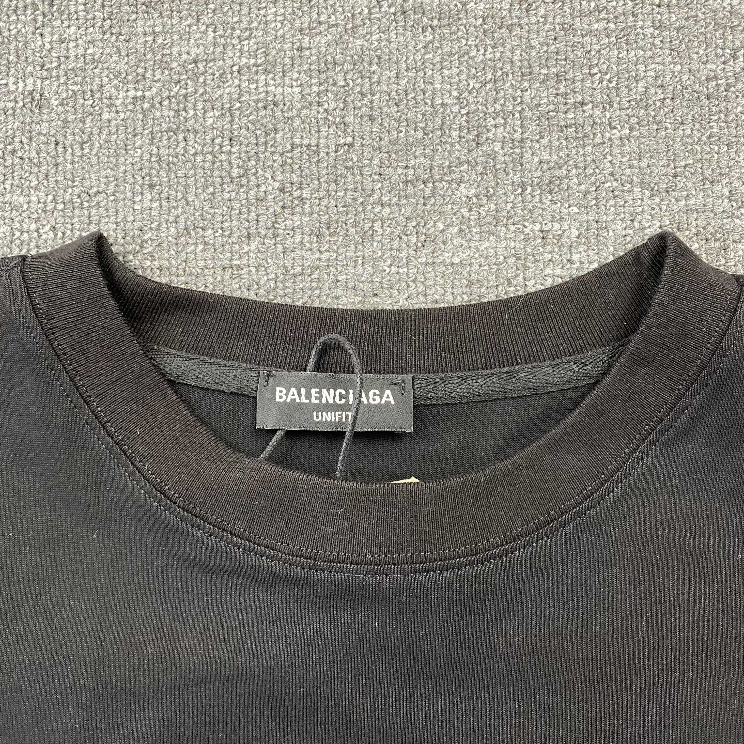 Ba1en*iaga T-Shirt