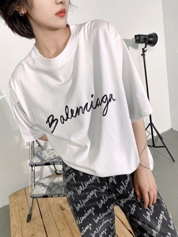 Ba1en*iaga T-shirt
