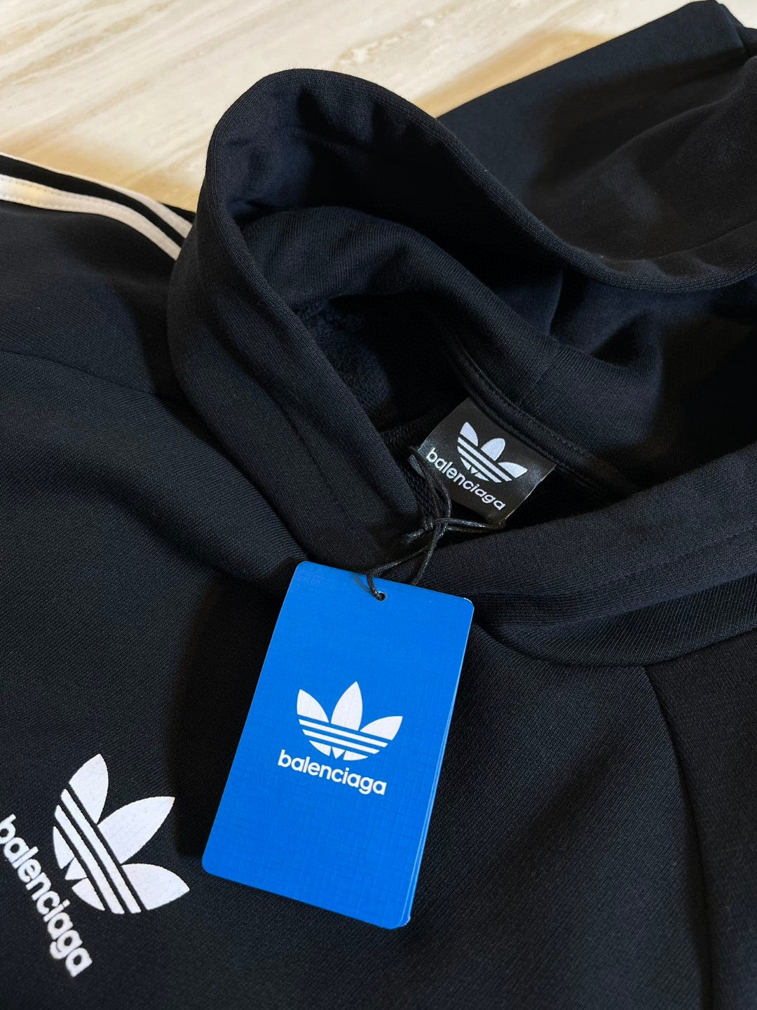 Ba1en*iaga Hoodie