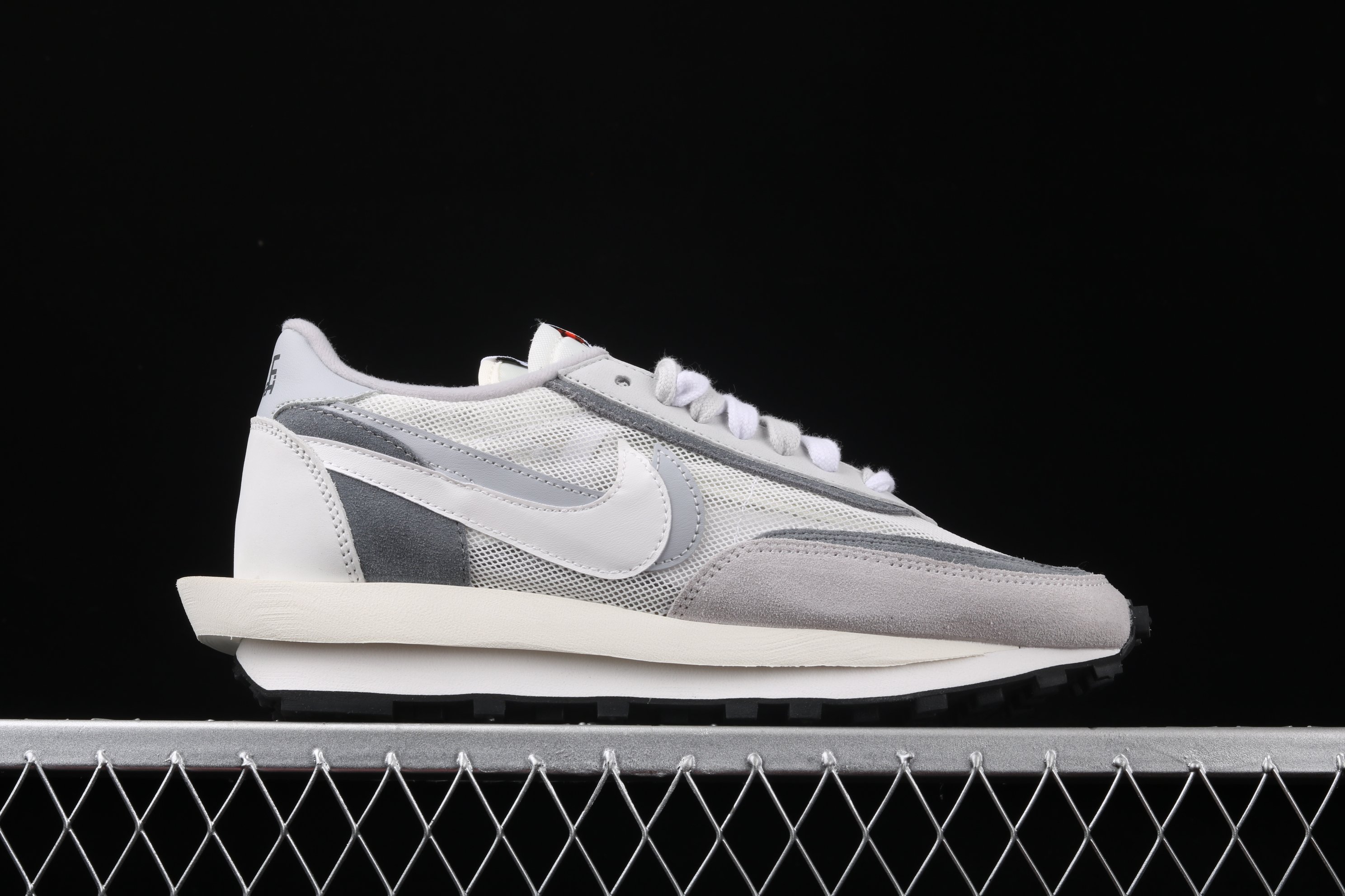 Sacai x Nk LVD Waffle Daybreak, Summit White