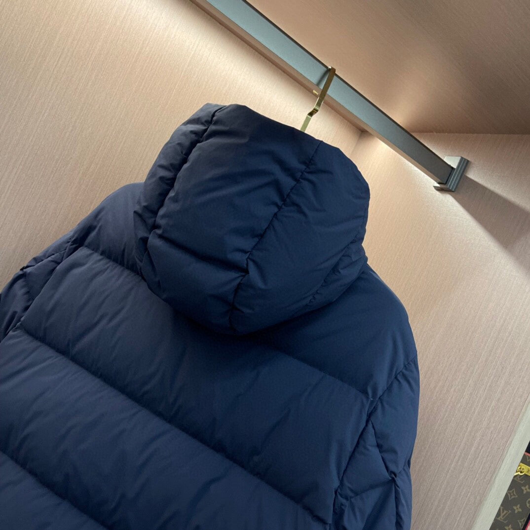 Pra*a Jacket
