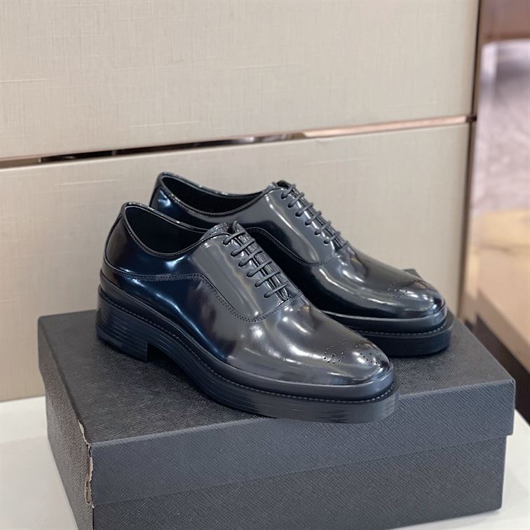 Pra*a MONOLITH BRUSHED LEATHER OXFORD SHOES PRS040
