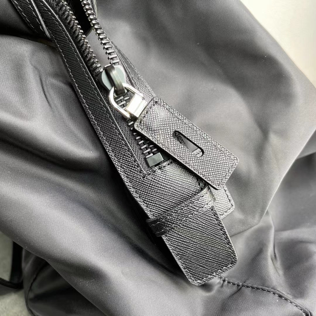 Pra*a Bag Dupe