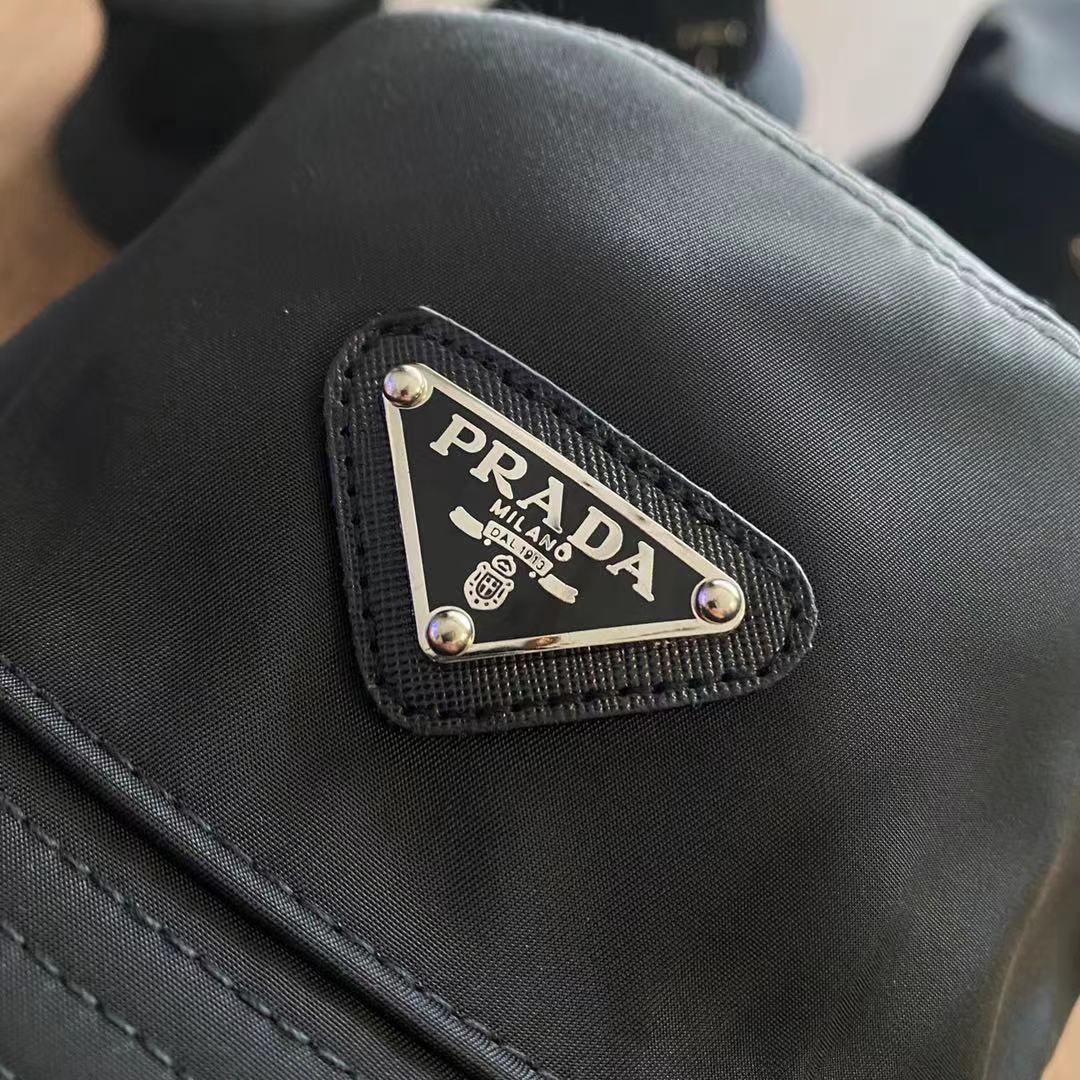 Pra*a Bucket Hat Dupe