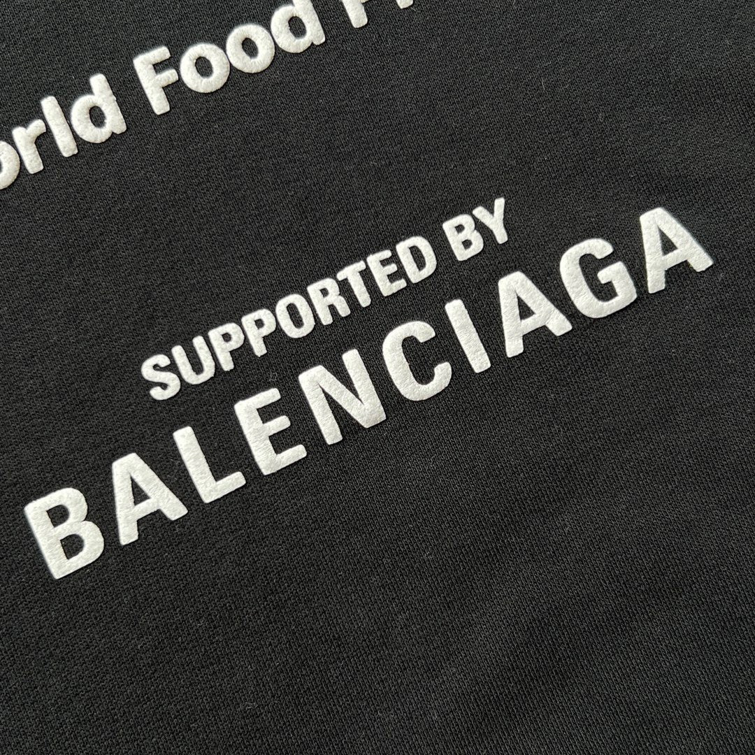 Ba1en*iaga Hoodie