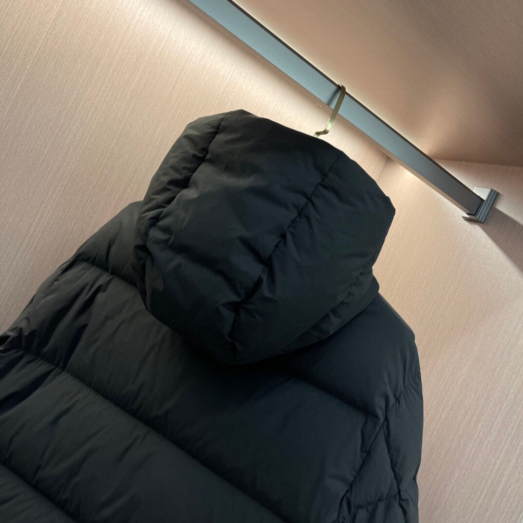 Pra*a Jacket