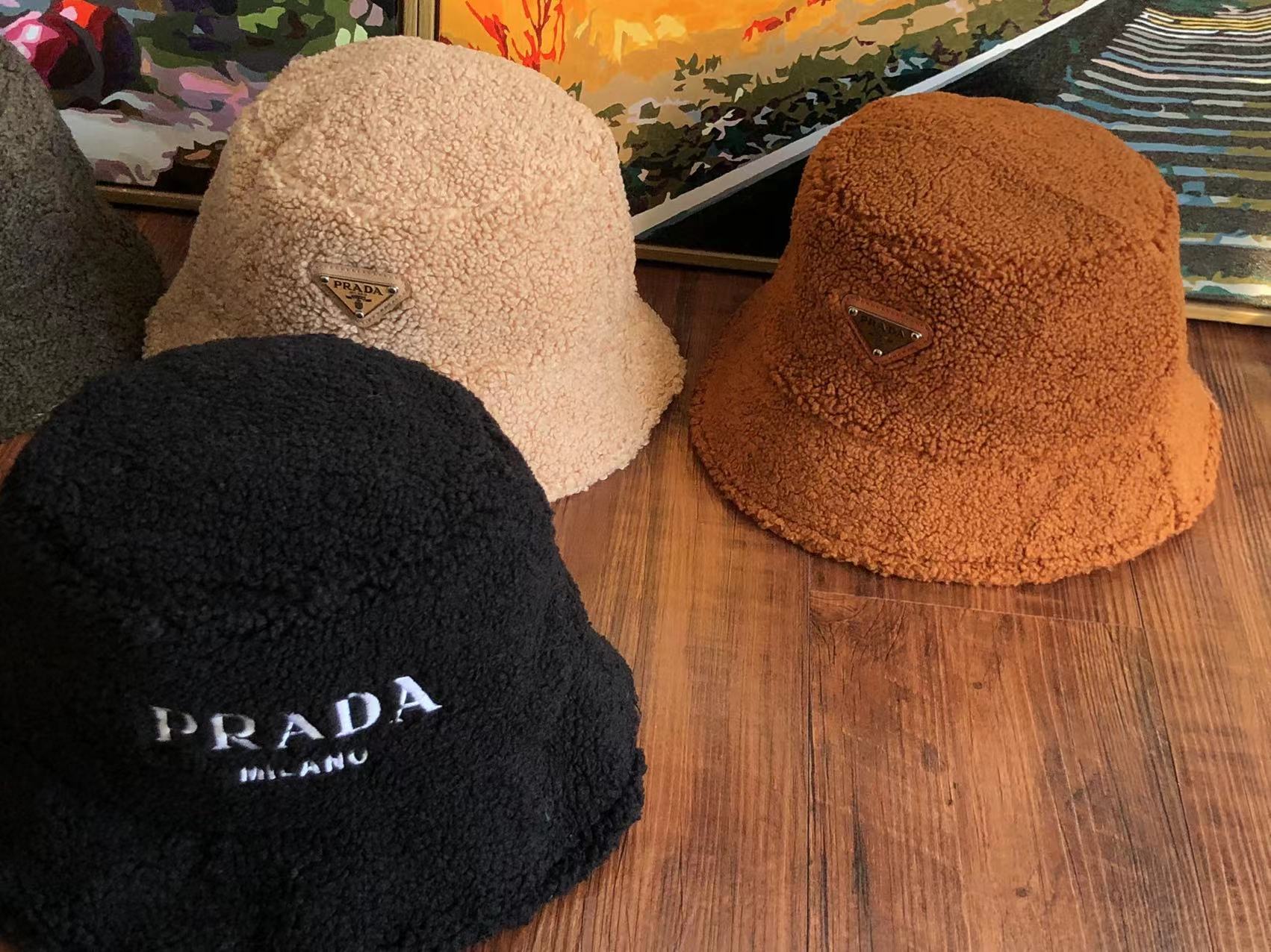 Pra*a Bucket Hat Dupe