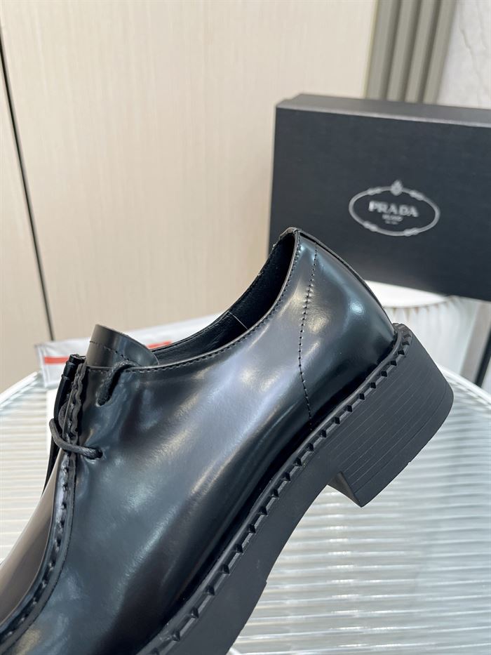 Pra*a MONOLITH BRUSHED LEATHER LACE-UP SHOES   PRS039