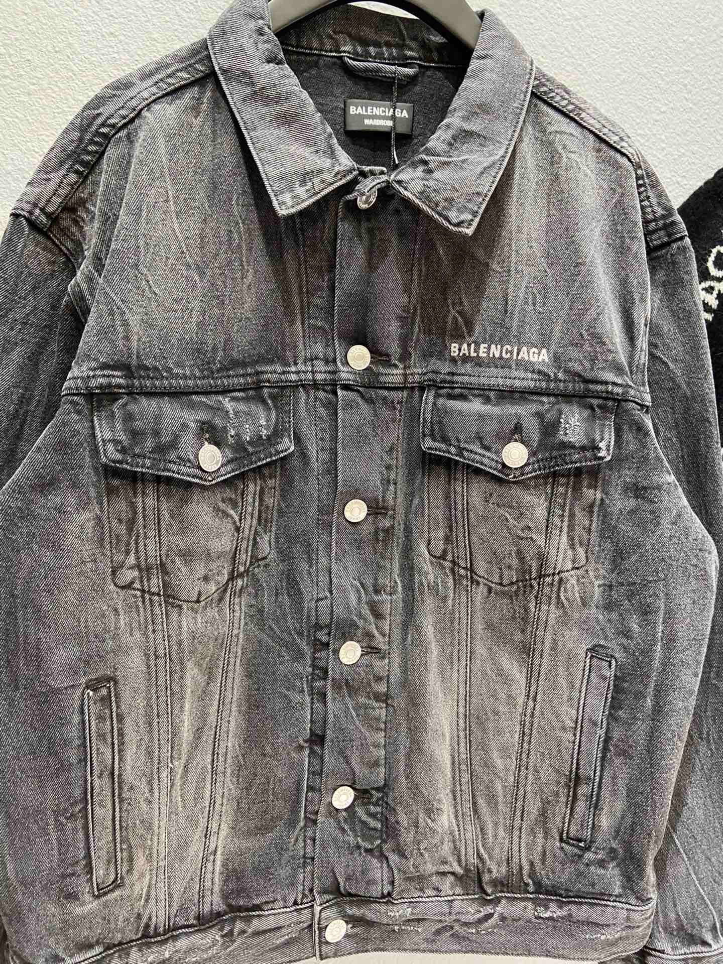 Ba1en*iaga Jacket