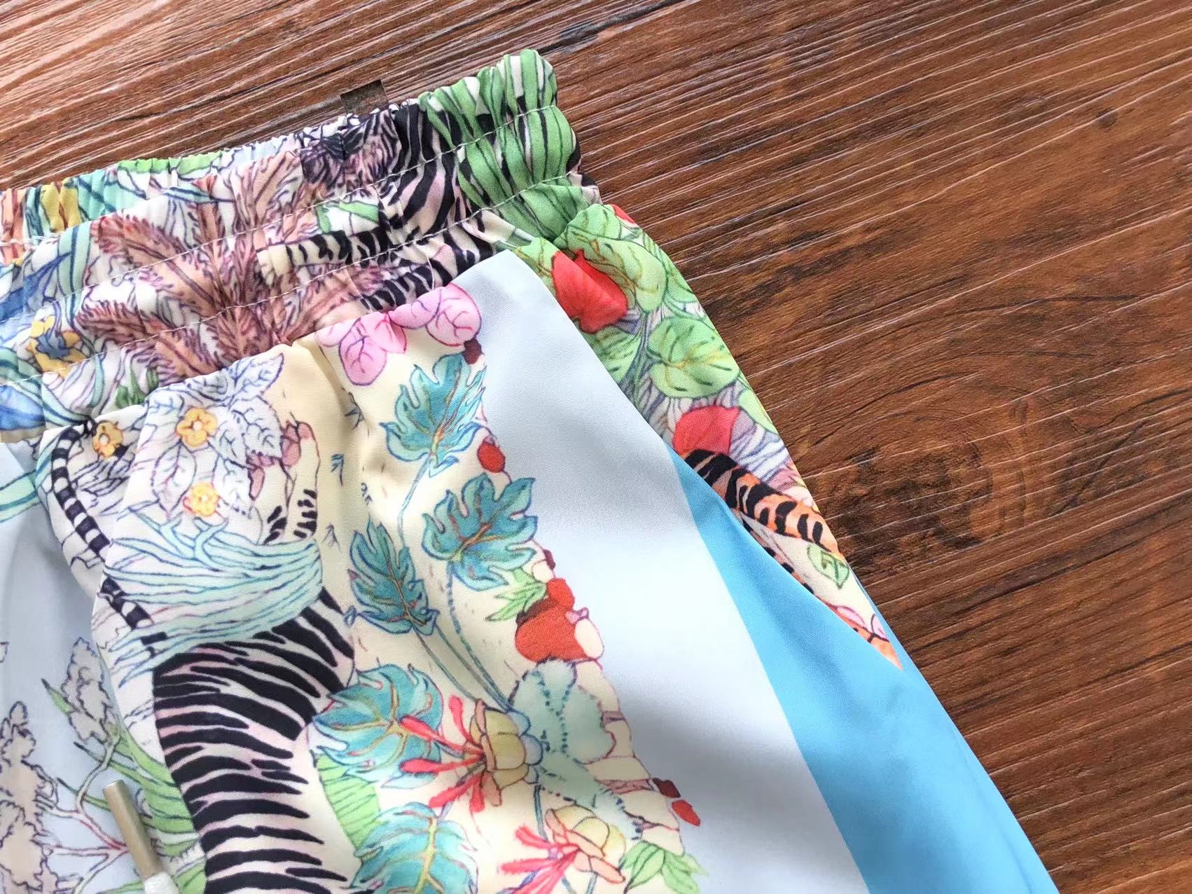 Gvc*1 Shorts