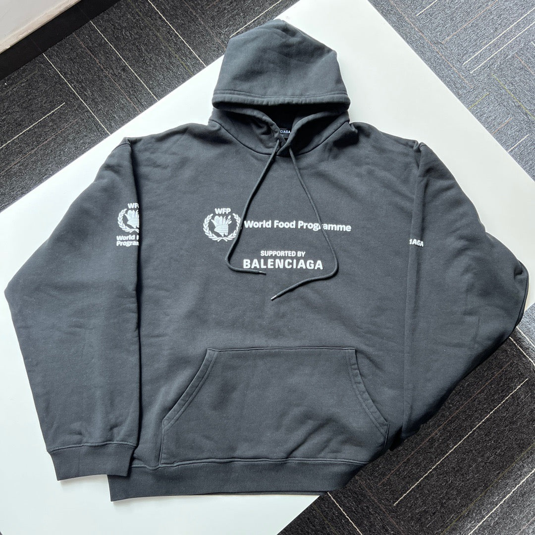 Ba1en*iaga Hoodie