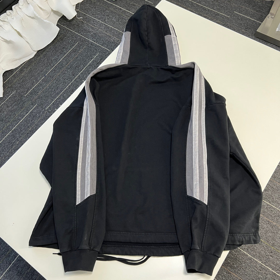 Ba1en*iaga Hoodie
