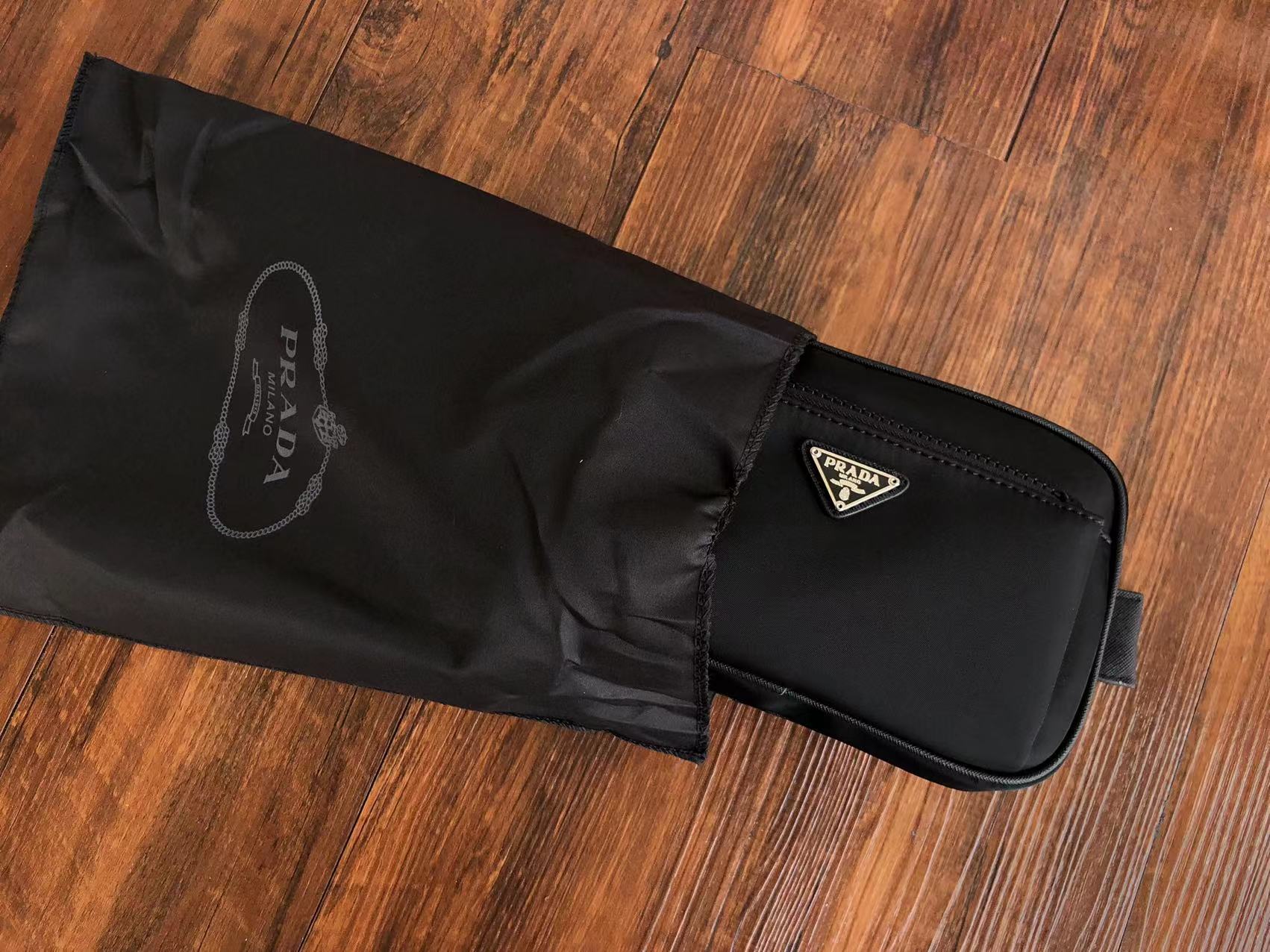 Pra*a Bag Dupe