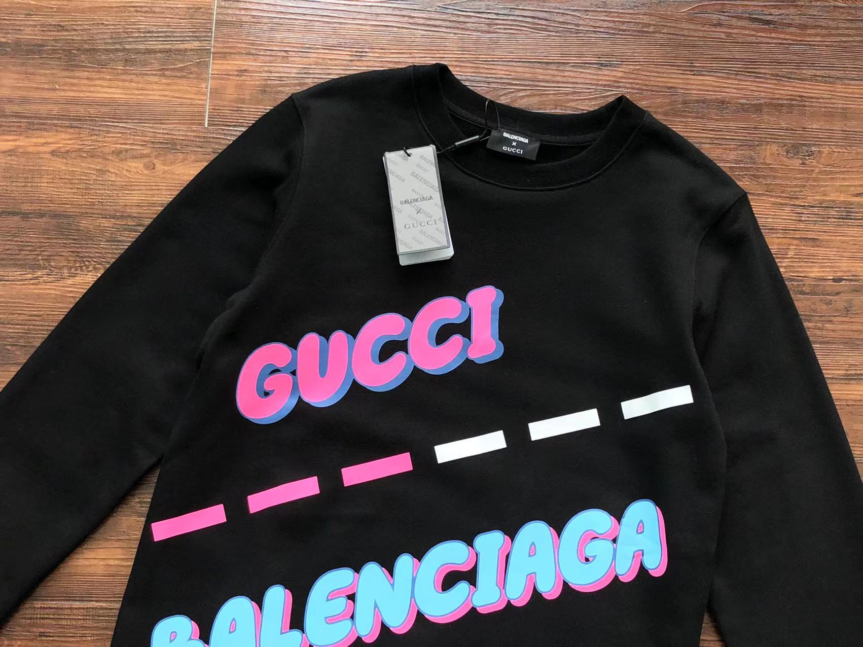 Gvc*1 x Ba1en*iaga Sweatshirt