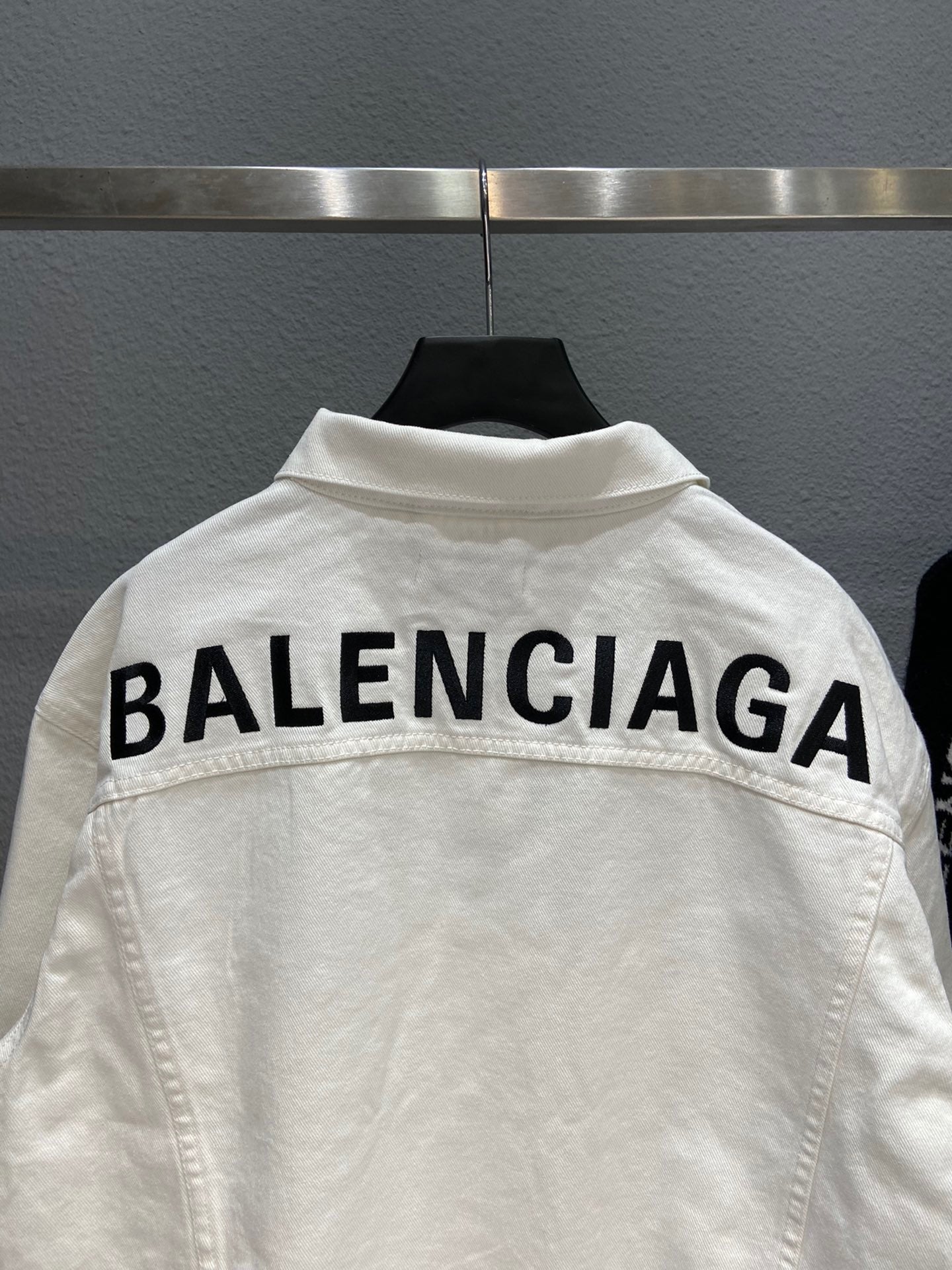 Ba1en*iaga Jacket