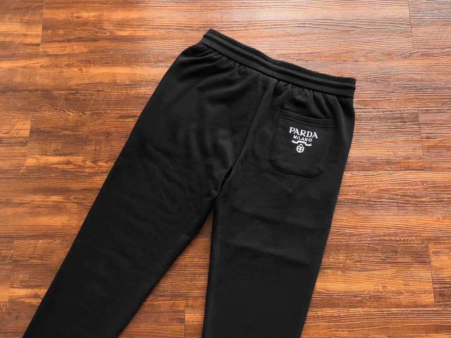 Pra*a Sweatpants