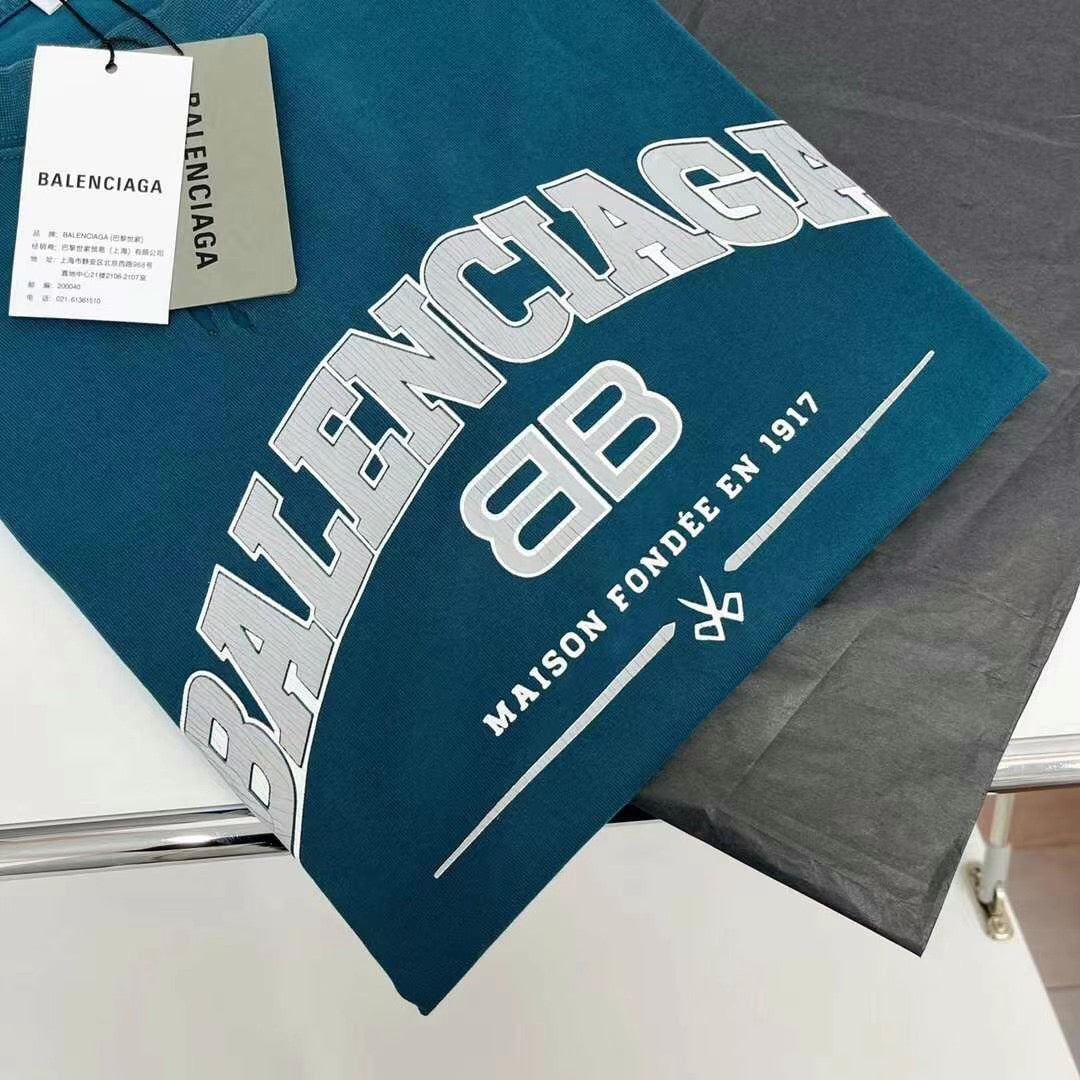 Ba1en*iaga T-shirt