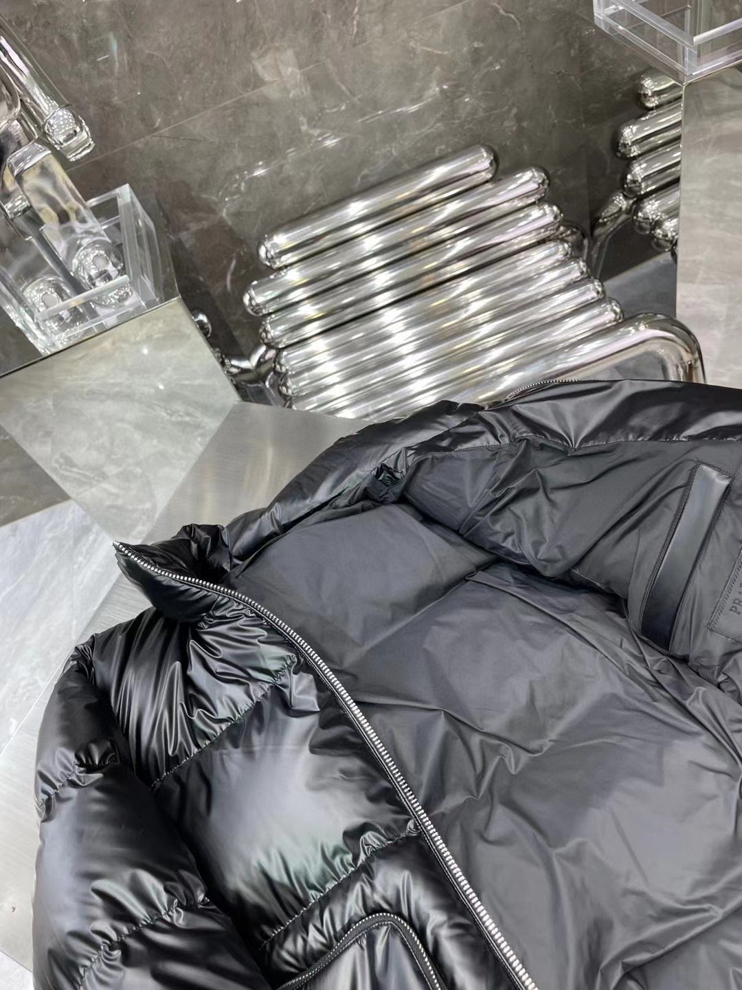 Pra*a Jacket
