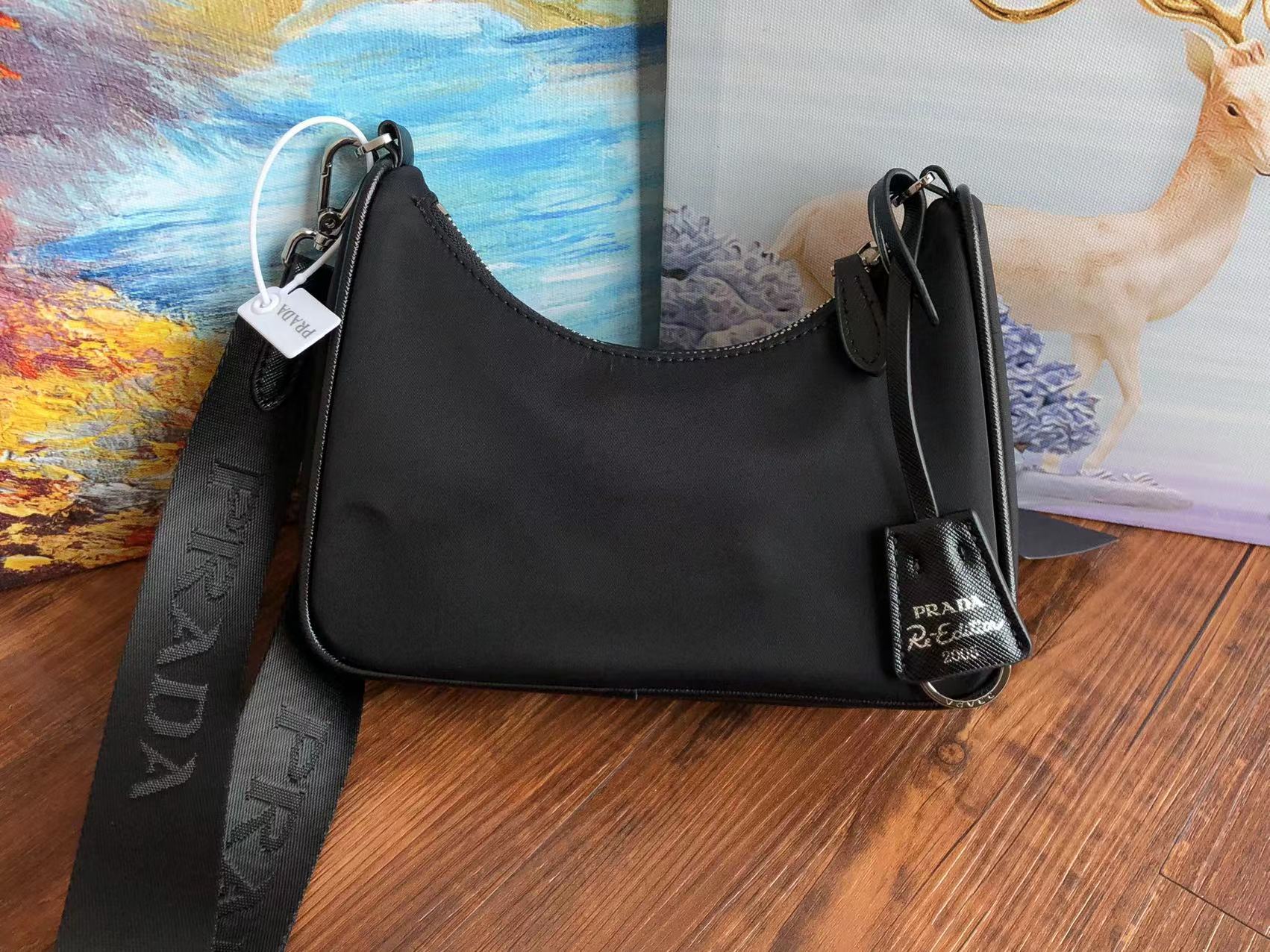 Pra*a Bag Dupe
