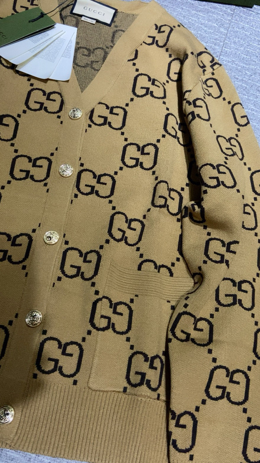 Gvc*1 Cardigan