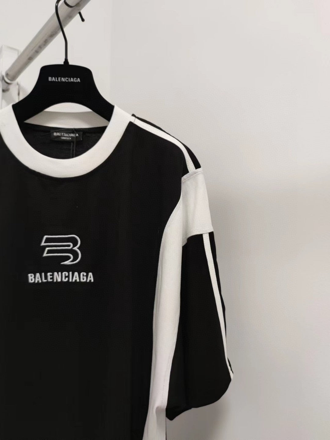 Ba1en*iaga T-shirt
