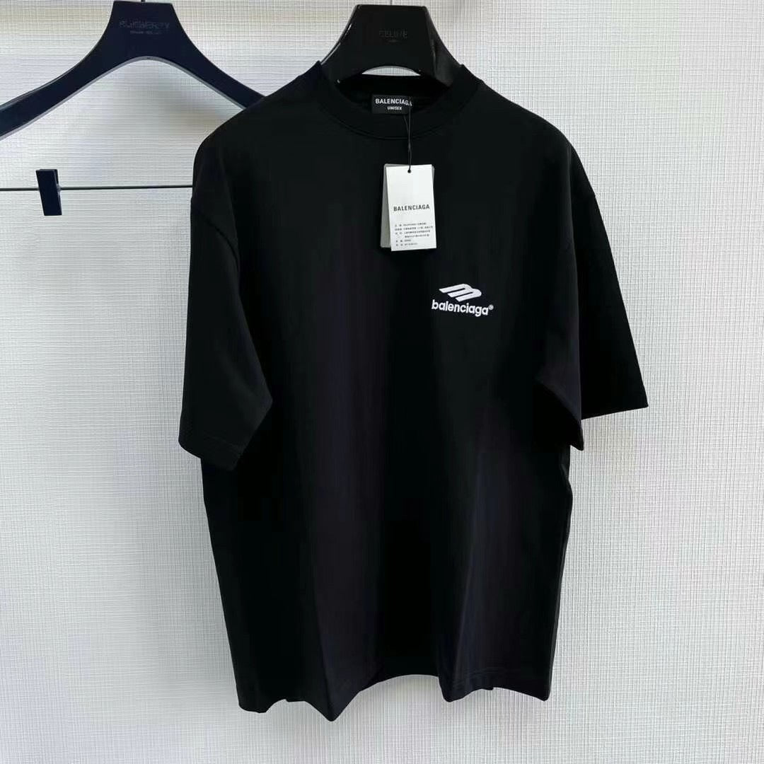 Ba1en*iaga T-shirt